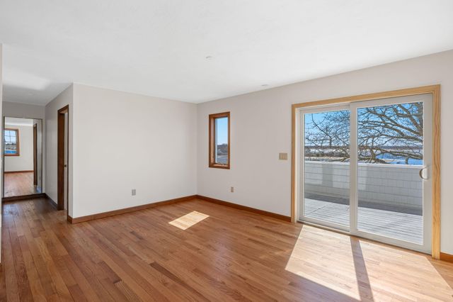 12 Groveland Street, Buzzards Bay, MA 02532