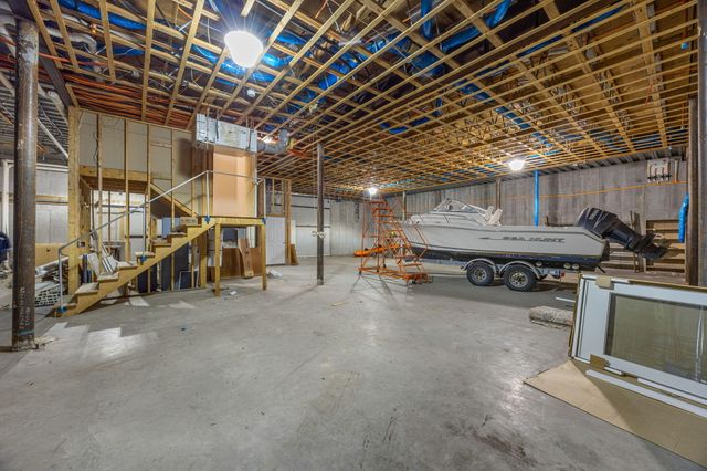 12 Groveland Street, Buzzards Bay, MA 02532