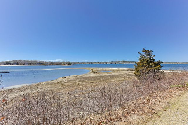 12 Groveland Street, Buzzards Bay, MA 02532