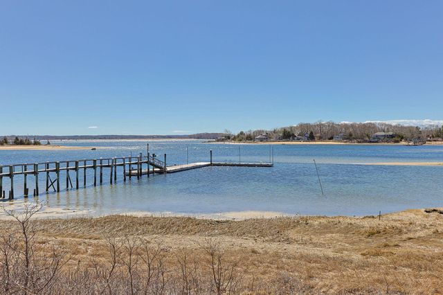 12 Groveland Street, Buzzards Bay, MA 02532