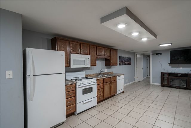 825 SE 4th Street, Ankeny, IA 50021
