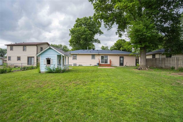 825 SE 4th Street, Ankeny, IA 50021