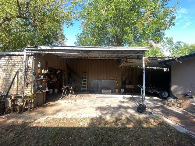 6112 NW 55th Street, Warr Acres, OK 73122