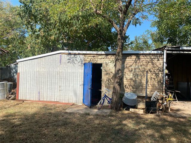 6112 NW 55th Street, Warr Acres, OK 73122