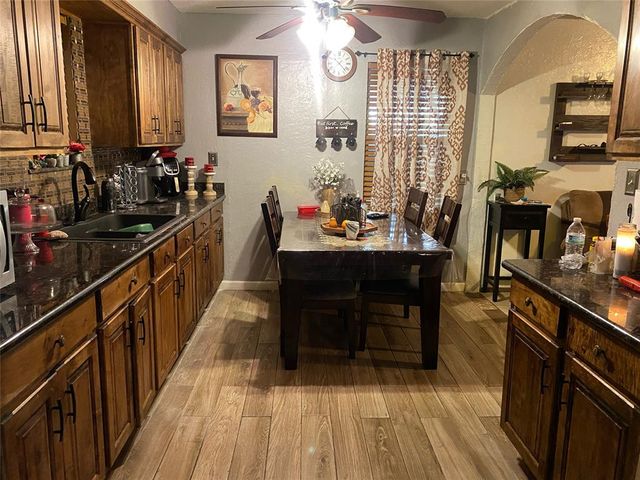 6112 NW 55th Street, Warr Acres, OK 73122
