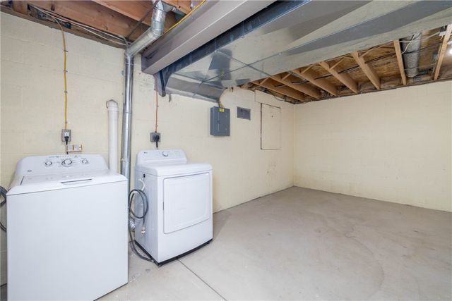 5542 Saddlebrook Dr, Bethel Park, PA 15102