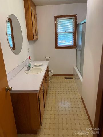 2042 Bethlehem Road, Kings Mountain, NC 28086