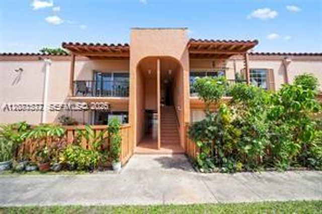 7105 Miami Lakes Drive N16, Miami Lakes, FL 33014