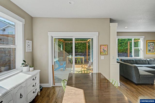 371 Golden Eagle St NW, Salem, OR 97304