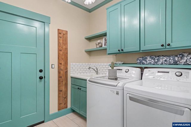 371 Golden Eagle St NW, Salem, OR 97304