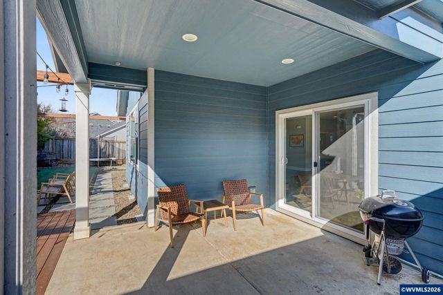 371 Golden Eagle St NW, Salem, OR 97304