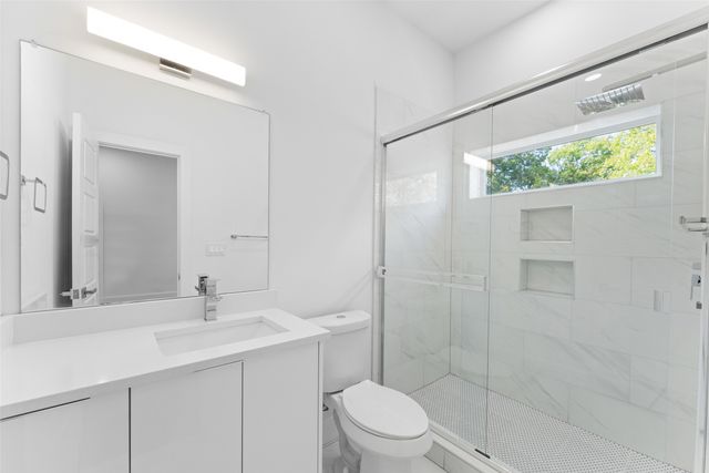 2513 Crossman Avenue, Dallas, TX 75212