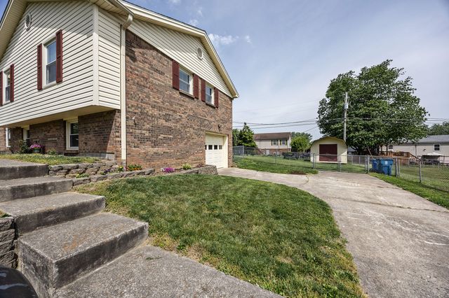 613 Longview Road, Danville, KY 40422