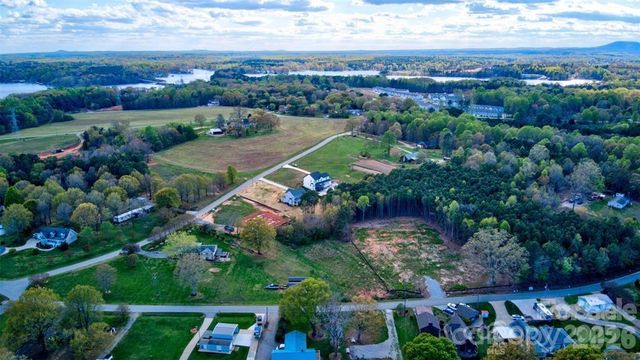 4279 Candlewood Drive, Sherrills Ford, NC 28673
