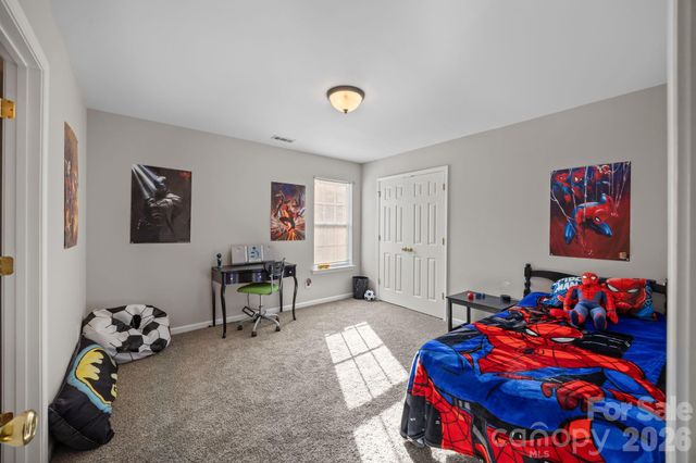 124 Wedge View Way, Statesville, NC 28677