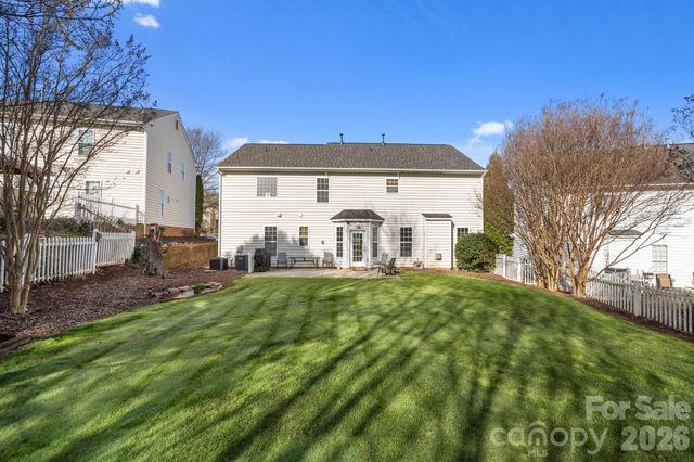 124 Wedge View Way, Statesville, NC 28677