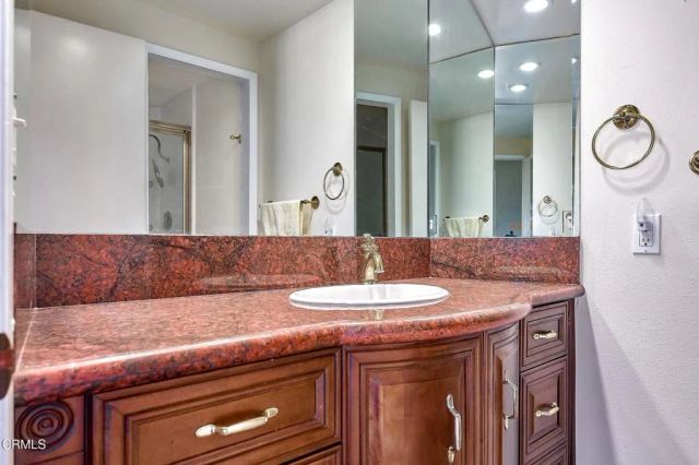 821 Trueno Avenue, Camarillo, CA 93010