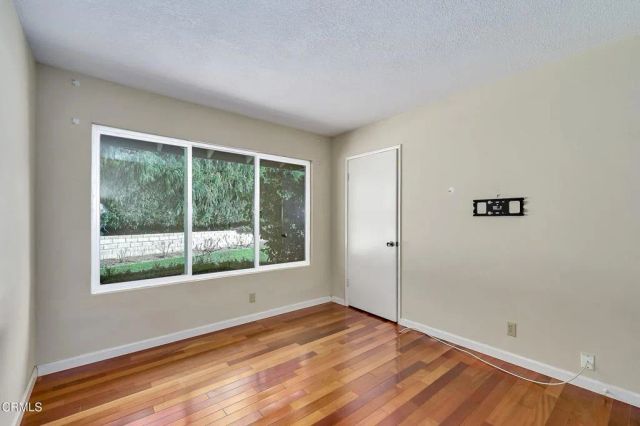 821 Trueno Avenue, Camarillo, CA 93010