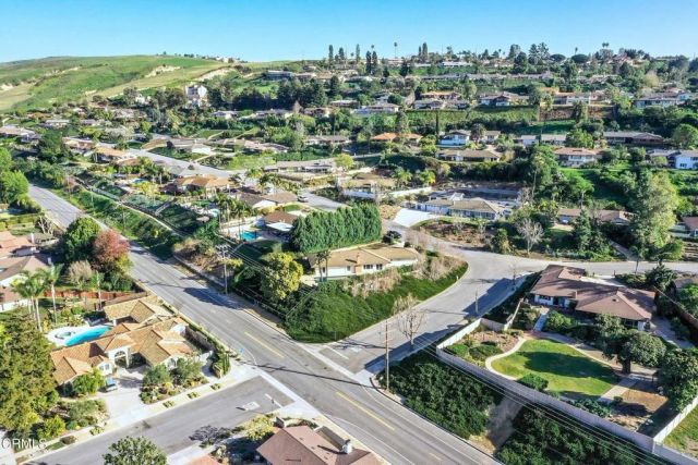 821 Trueno Avenue, Camarillo, CA 93010