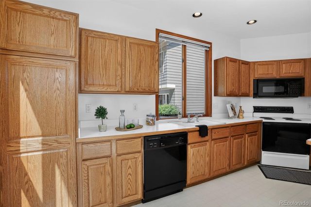 8660 W 95th Drive, Westminster, CO 80021