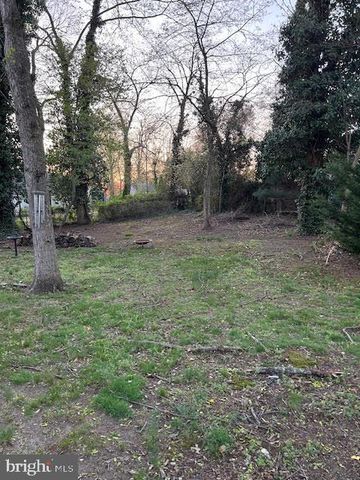 726 MILDRED AVE, Somerdale, NJ 08083