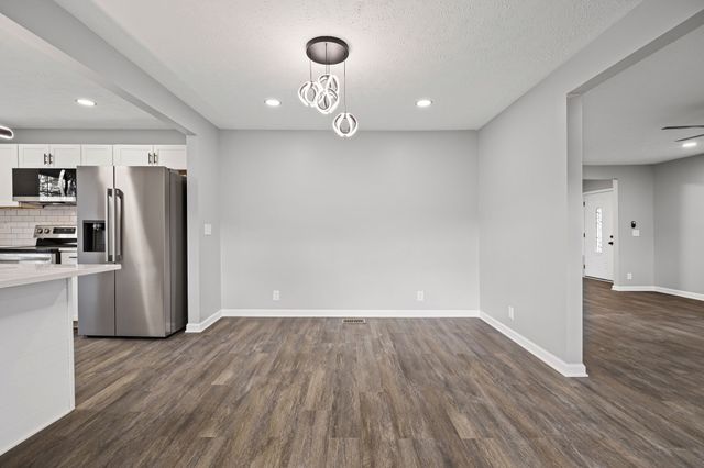 105 Saxon Mist Dr, Nashville, TN 37217