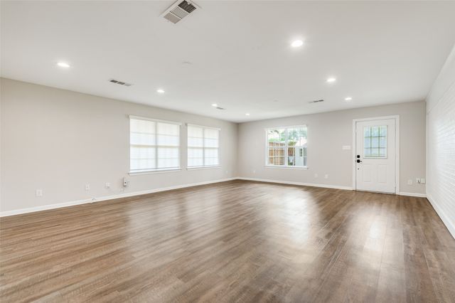 1812 Pilgrim Drive, Irving, TX 75061