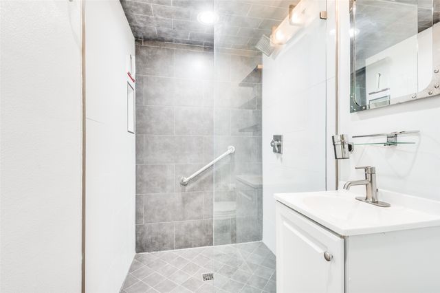 1812 Pilgrim Drive, Irving, TX 75061