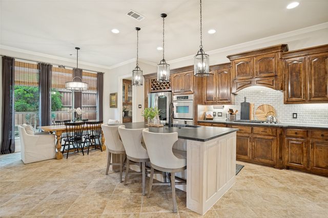 1225 Lambeth Lane, Lewisville, TX 75056