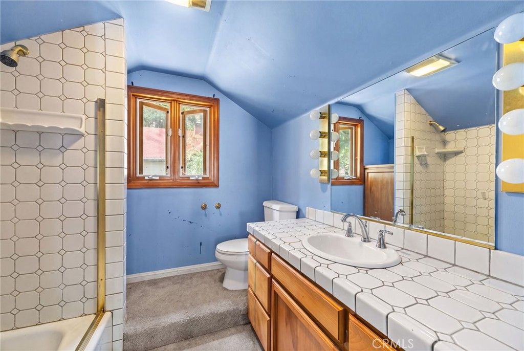 Image 16 of property listing at 41035 Pine Drive, Forest Falls, CA 92339