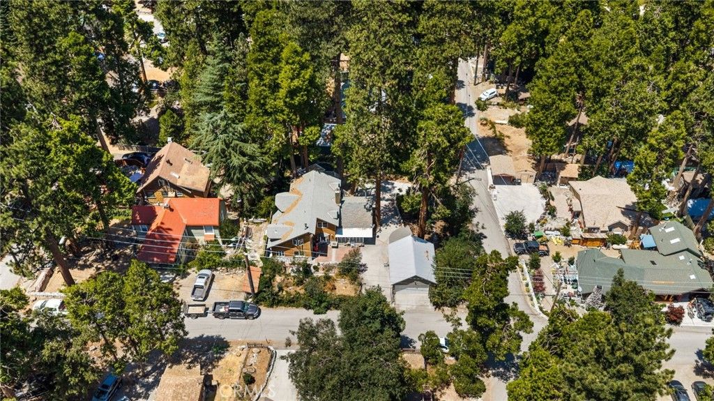 Image 52 of property listing at 41035 Pine Drive, Forest Falls, CA 92339
