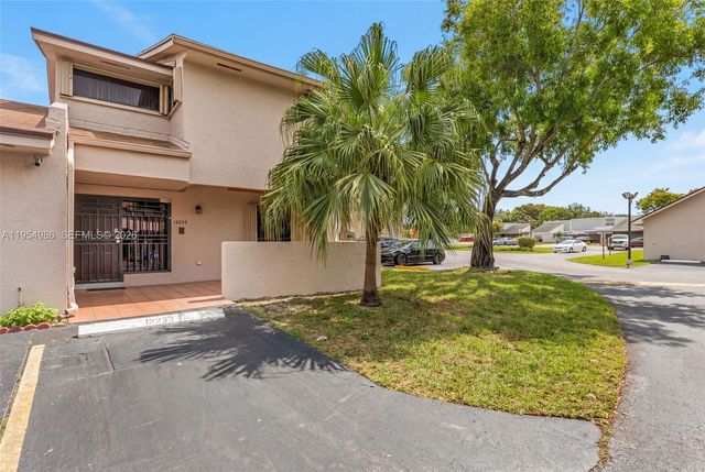 12233 SW 24th Terrace 35, Miami, FL 33175