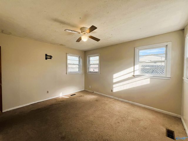 413 N 15th Street, Gadsden, AL 35903