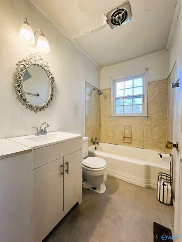 413 N 15th Street, Gadsden, AL 35903