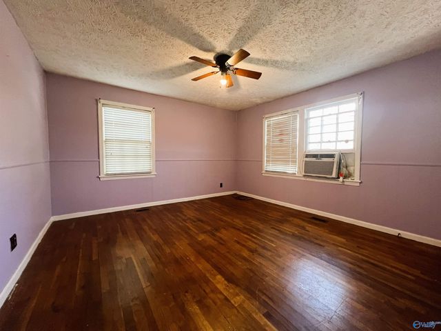 413 N 15th Street, Gadsden, AL 35903