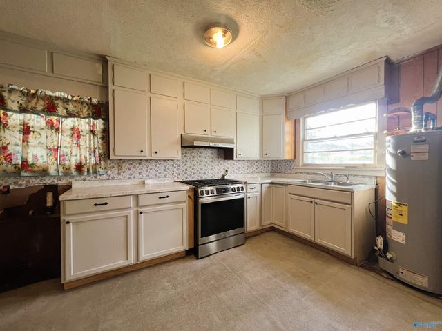 413 N 15th Street, Gadsden, AL 35903