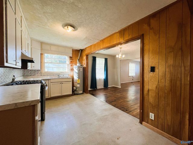 413 N 15th Street, Gadsden, AL 35903