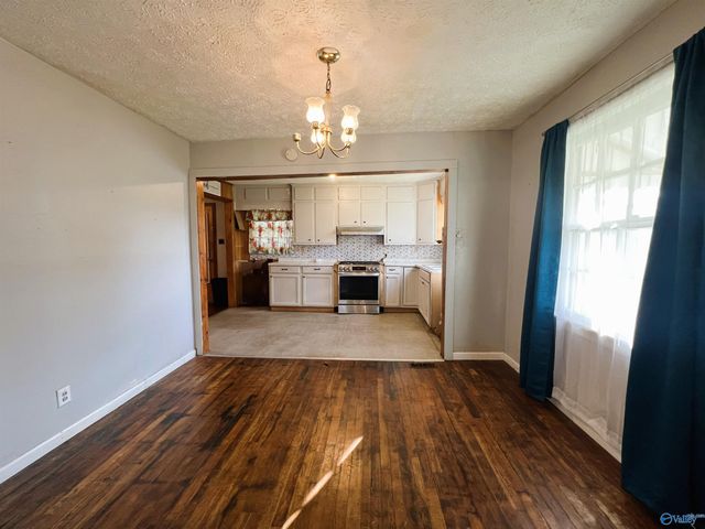 413 N 15th Street, Gadsden, AL 35903