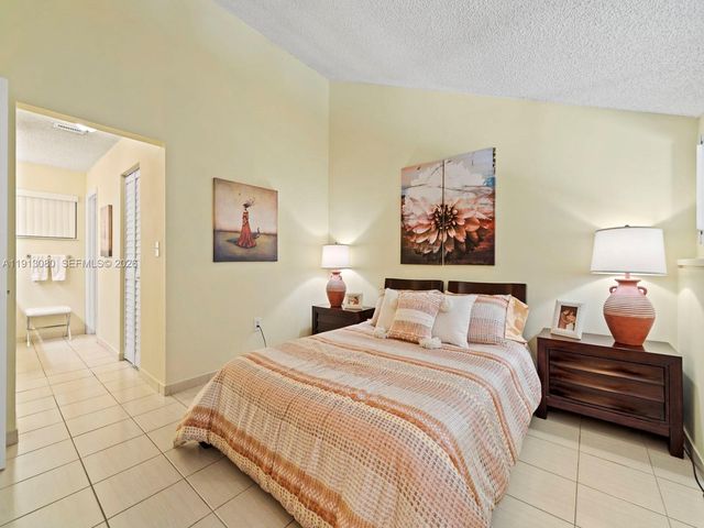 13350 SW 91st Terrace C, Miami, FL 33186