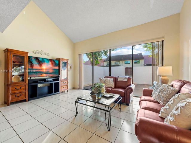 13350 SW 91st Terrace C, Miami, FL 33186