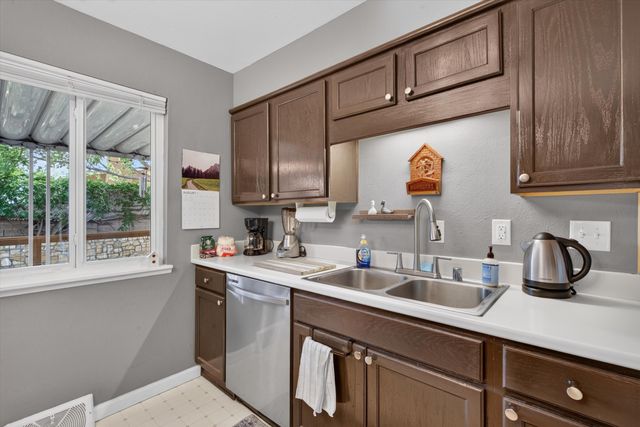 3200 Christine Street NE, Albuquerque, NM 87111