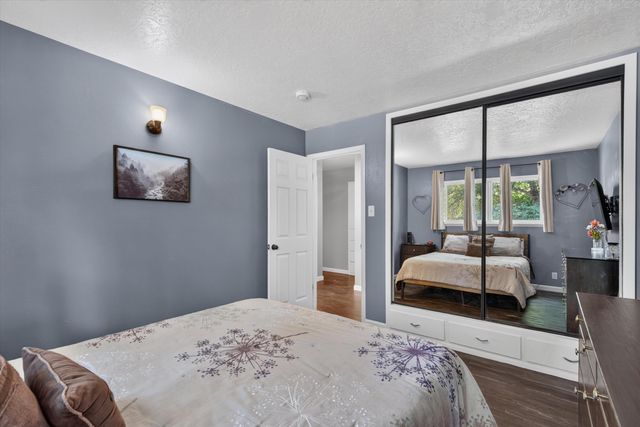 3200 Christine Street NE, Albuquerque, NM 87111