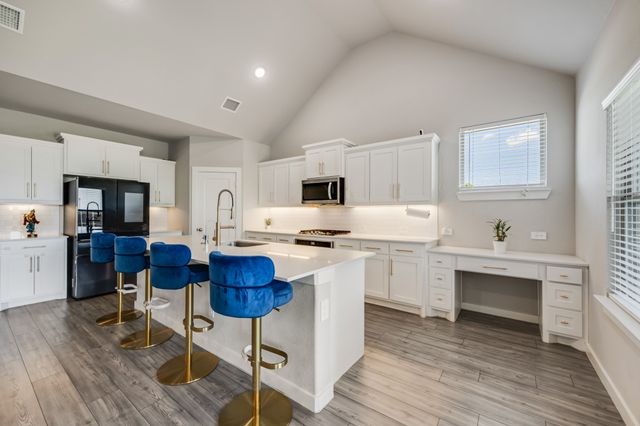 418 Tuscany Drive, Forney, TX 75126