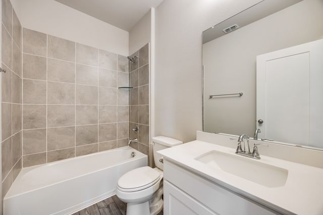 418 Tuscany Drive, Forney, TX 75126