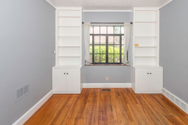 508 Fairview Circle, Ypsilanti City, MI 48197