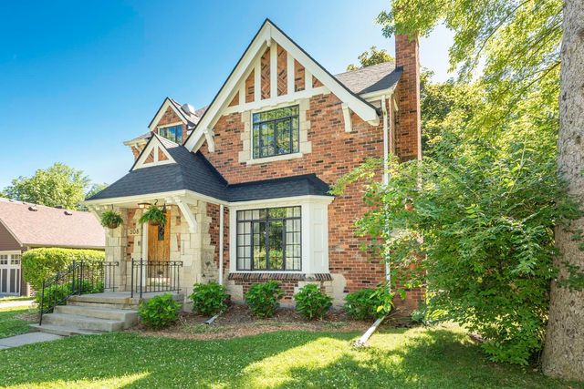 508 Fairview Circle, Ypsilanti City, MI 48197
