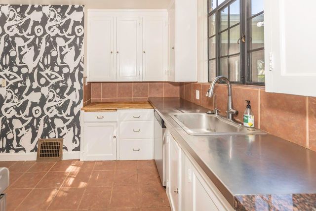 508 Fairview Circle, Ypsilanti City, MI 48197