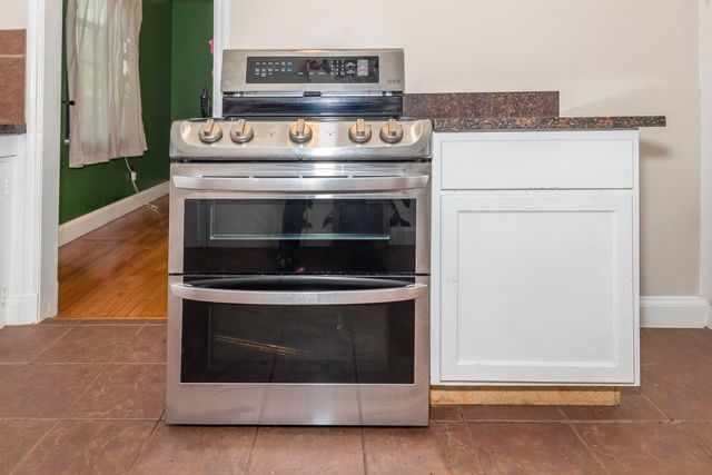 508 Fairview Circle, Ypsilanti City, MI 48197
