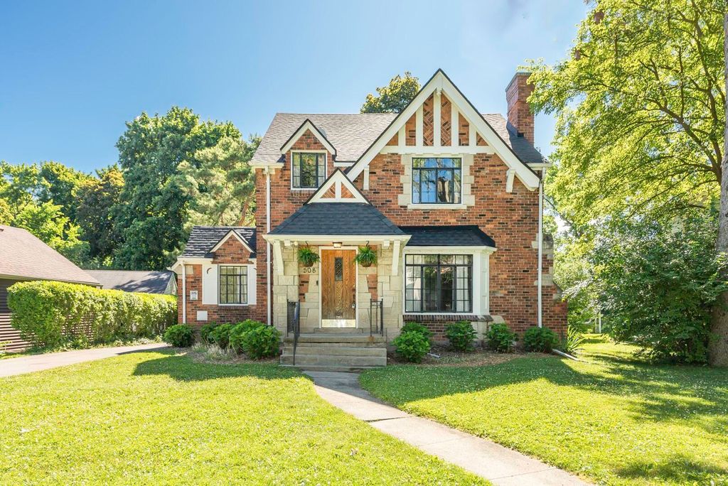 508 Fairview Circle, Ypsilanti City, MI 48197