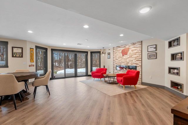 2645 TERESA DRIVE, Green Bay, WI 54311